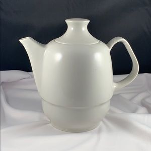 White Teapot